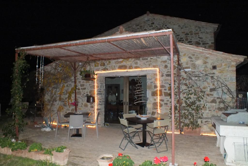 Casetta Dell'Uliveto Macchiascandona Exterior photo
